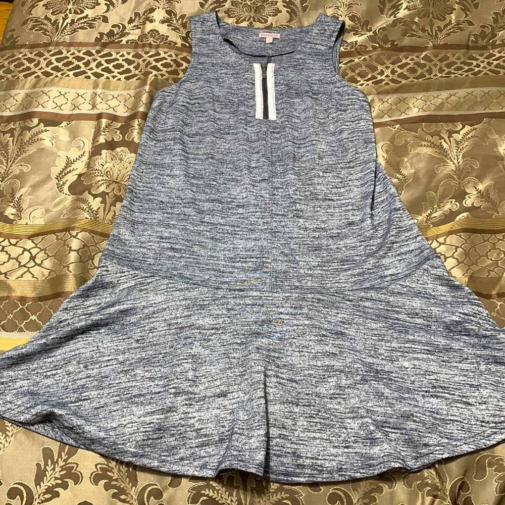 NWOT, Juicy Couture, M, sleeveless midi dress. Very lightweight and easy to wear